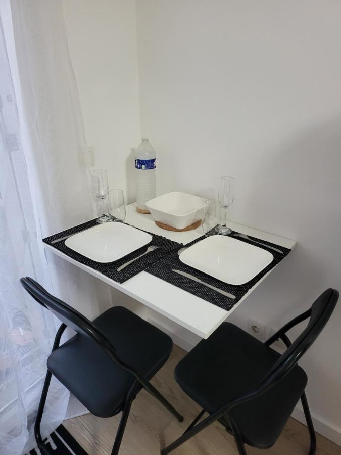 Studio Proche Gare Vernon Giverny Avec Parking Gratuit Exterior photo